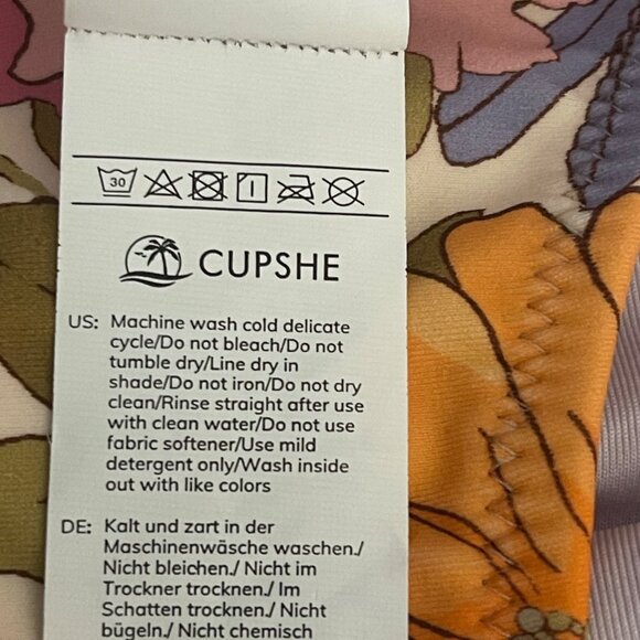 Cupshe Women’s Floral One-Shoulder Bikini M Pink Scalloped Mid-Rise Two-Piece - Picture 9 of 10